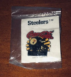 Vintage Pittsburg Steelers Helmet Logo Coca-Cola NFL Pin W/ Card Coke NEW - Picture 1 of 2