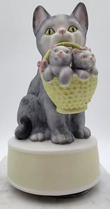 Mann Mother Cat and Kittens in a Basket Music Box Ceramic Gray Cats READ DESCRIP - Picture 1 of 15