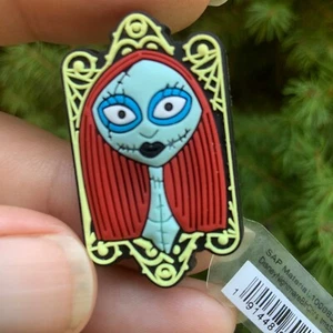 1 piece Crocs Jibbitz Nightmare Before Christmas Sally NWT - Picture 1 of 3