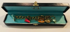 Juicy Couture Charm Bracelet Gold  4 charms LIMITED EDITION PINK HEART LOCKET - Picture 1 of 9