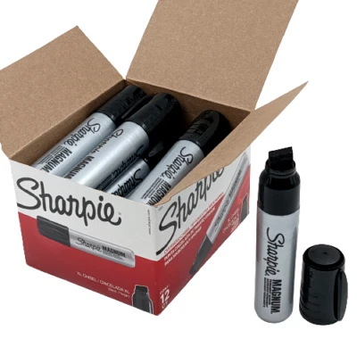 12 x Sharpie Magnum Permanent Marker Chisel 2-15mm Extra Wide Black 44001 - image 1 of 4