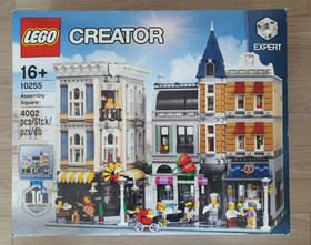 10255 Lego Assembly Square Complete Set - Factory Sealed