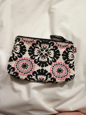 Thirty-One Mini Zipper Pouch in a black and pink medallion pattern - Image 1 of 4