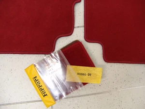 Alfombrillas de terciopelo Darkred para Ferrari 308 GTB 1975-1984 - Imagen 1 de 2