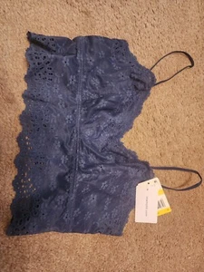 b.tempt'd by Wacoal Women's Sz M Lace Kiss Sheer Lace Bralette Bra 910182 Blue - Picture 1 of 2