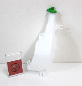 Radiator Sub Tank for SUZUKI CARRY DA63T DA65T 2002.5- 17931-67H01 - Picture 1 of 8