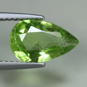 2,07 quilates_gran piedra preciosa suelta_peridoto verde 100 % natural sin calefacción_Pakistán - Imagen 1 de 3