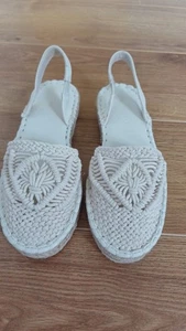 Primark Summer Espadrilles White With Pattern On Front And Elastic Strap At Back - Picture 1 of 6