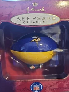 1997 Hallmark Keepsake Ornament Minnesota Vikings NFL Blimp Santa Claus Airship - Picture 1 of 5