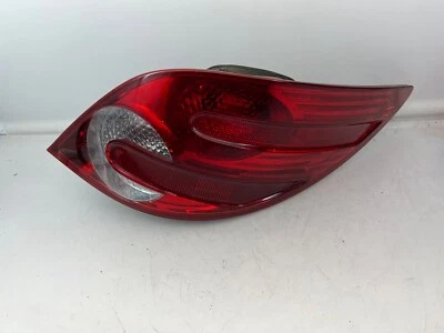 2006-2010 Mercedes R-Class R320 R350 R500 Passenger Right taillight assembly - Image 1 of 4