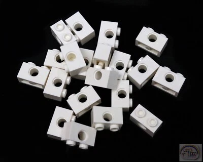 LEGO Technic - 20 x Tech Bricks - 1x2 - New - White - (EV3, 3700) - Image 1 of 4