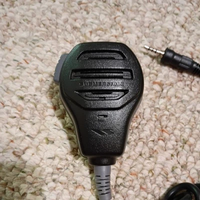 MICRÓFONO ALTAVOZ IMPERMEABLE YAESU MH-73A4B VX-7R/6R/FT-277 ¡probado y funciona! Foto 1 de 4