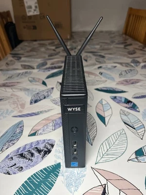 DELL WYSE 5020 THIN CLIENT + POWER LEAD + WI-Fi (32GB SSD FLASH / 8GB RAM) - Image 1 of 3
