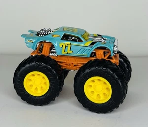 Hot Wheels Monster Trucks NIGHT SHIFTER Monster Truck 1:64 Crash Legends - Picture 1 of 5