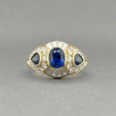 Anillo Estate Cartier de oro amarillo de 18 quilates con zafiros y diamantes de 1,22 quilates Foto 1 de 4