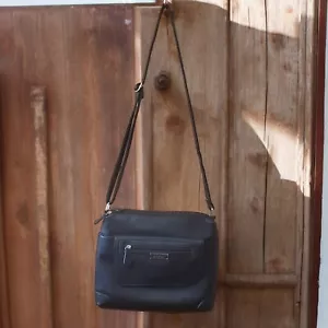 MultiSac schwarz mehrere Fächer Umhängetasche Handtasche Tasche Kunstleder 11"×9"×2" Reißverschluss - Bild 1 von 18