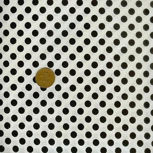 Robert Kaufman Spot On White EZC12872-1 100% Cotton 1/2 METRE - Picture 1 of 1
