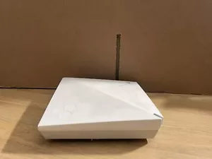 5x AeroHive AP-130 Aerohive AP130 DualRadio 802.11ac AP Aerohive AH-AP-130-AC-CE - Picture 1 of 7