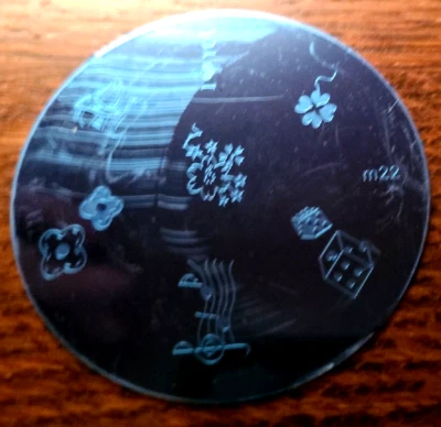Placa de imagen de arte en uñas estampado Konad M22 SIN USAR flores, dados, notas musicales, etc. Foto 1 de 4