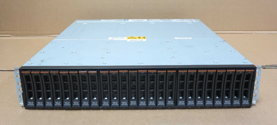IBM Storwize V5000 Gen2 2078-24F 24x 600GB 15K HDD Expansion Array 2x Controller - Image 1 of 4