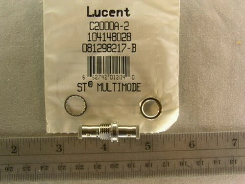 4 Lucent C2000A-2 ST Multimode Threaded Couplings  - Image 1 of 1