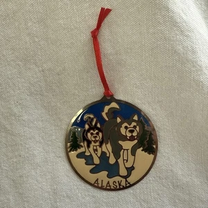 Alaska Huskies Ornament Transparent Suncatcher 3” - Picture 1 of 3