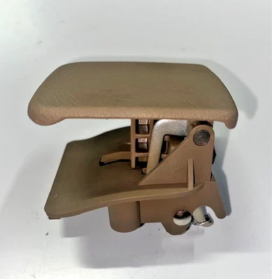 2005-2008 ПОДЛИННЫЙ GM ОТСЕК ДВЕРИ ЗАЩЕЛКА, НОВЫЙ OEM ДЕТАЛЬ, P/N 15220227 - Изображение 1 из 4