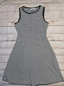 New York & Company Stretch Dress Size Small White Black Striped Fit and Flare - Picture 1 of 7