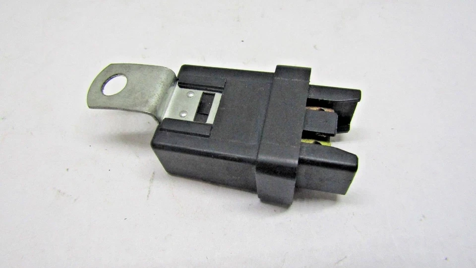 Аксессуар реле мощности Airtex 1R1093 - Изображение 1 из 4