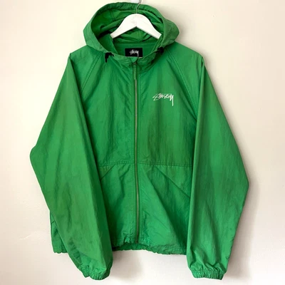 CHAQUETA STUSSY BEACH SHELL WAVE DYE SS23 VERDE TALLA L Foto 1 de 4