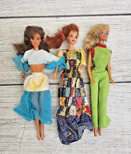 (3) Vintage 1966 Barbie Mattel Bundle Lot Mismatched Heads - Picture 1 of 8