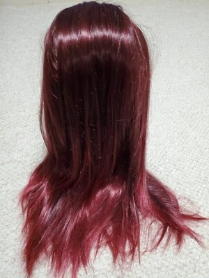 Peluca castaño rojizo de longitud media para gimnasio y natación Foto 1 de 3