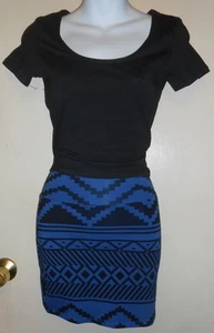Victoria's Secret Pink Aztec Print Skirt + Heart Cut Out Crop Top XS NWT - Picture 1 of 7
