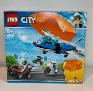 Lego City 60208 L'arrestation en parachute - Boîte neuve et scellée mais abîmée