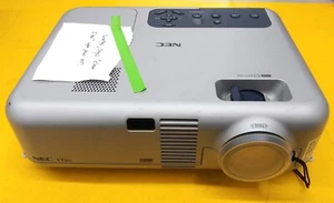 ⭐️⭐️⭐️⭐️⭐️ **READ INFO** NEC VT465 LCD Desktop Projector - Picture 1 of 8