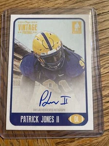 PATRICK JONES II 2021 ONYX VINTAGE BLUE AUTO ROOKIE Pittsburgh Vikings RC - Picture 1 of 2