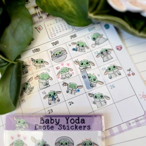 Adesivi Baby Yoda per pianificatori, tabella premi, agenda, monitoraggio umore USA - Foto 1 di 5