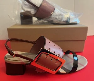 Sandalias Burberry con hebilla ajustable tricolor - Imagen 1 de 4