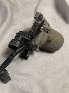OEM AIR INJECTION PUMP SMOG Volkswagen Jetta Beetle 2005 05 2006 06 2007 1039354 - Picture 1 of 3
