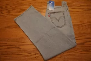 NWT WOMEN'S LEVI JEANS Multiple Sizes Ribcage Straight Ankle Stretch Premium $98 - Picture 1 of 2
