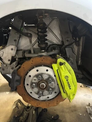 2014 2015 AUDI R8 V10 KIT DE FREIO DIANTEIRO TRASEIRO BREMBO ROTORES PINÇAS PASTILHAS FABRICANTE DE EQUIPAMENTO ORIGINAL - Imagem 1 de 4