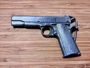 Pistole Kurzwaffe Gewehr Schusswaffe Schießen 70er Jahre Vintage Gürtelschnalle - Bild 1 von 7