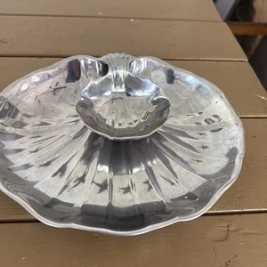 Wilton Armetale Pewter 2pc Shell Shaped Platter Hors D’oeuvres Chip Dip #356904 - Picture 1 of 2