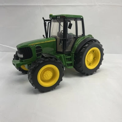 ERTL Britains John Deere 7330 Premium con dirección, luces y sonido, ligeramente usado Foto 1 de 4