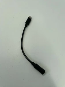 Adaptador audio Toma para Auriculares de 3.5mm para iPhone 14 13 12 11 XR Xs - Picture 1 of 2