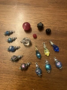 16 Vintage beads Most With Inserts For Hanging. - Picture 1 of 4