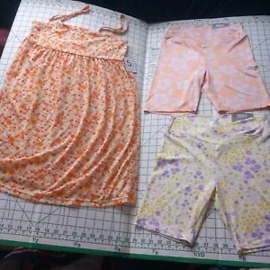 Bargain for Teens, 20 Cute Tops, Shorts & Dress w Tags Medium Size - Picture 1 of 17
