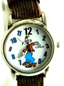 Disney Vintage Lorus Goofy Watch As He Points To The Time   #139 - Picture 1 of 9