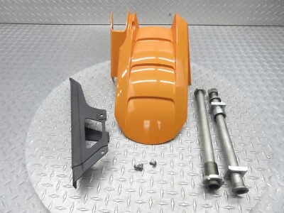 2003 03-06 Kawasaki ZR1000A1 Z1000 Rear Fender Hugger Chain Guard Fairing Axle - Image 1 of 4