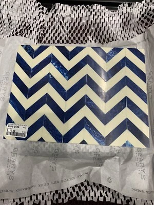 Blue chevron bone inlay decorative box - Image 1 of 4